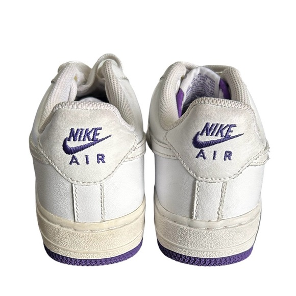 Nike Air Force 1 Purple & White Vintage Low Sneaker Size 5 - Picture 3 of 4